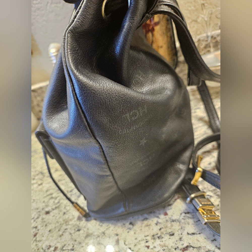 HCL Black Leather Backpack - Picture 2 of 8